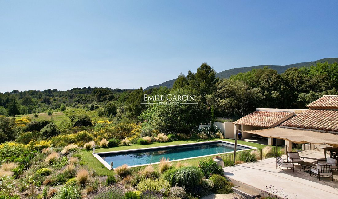 Villa in Lourmarin, Provence-Alpes-Côte d'Azur, France 2 - 17509230
