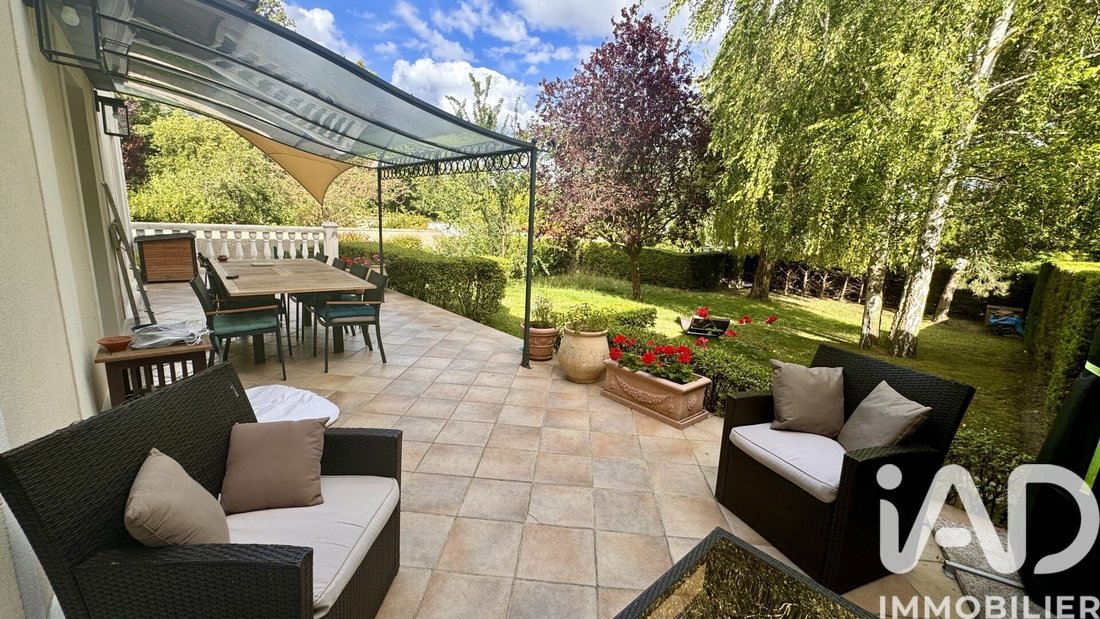 House in Chatou, Ile-de-France, France 4 - 17370352
