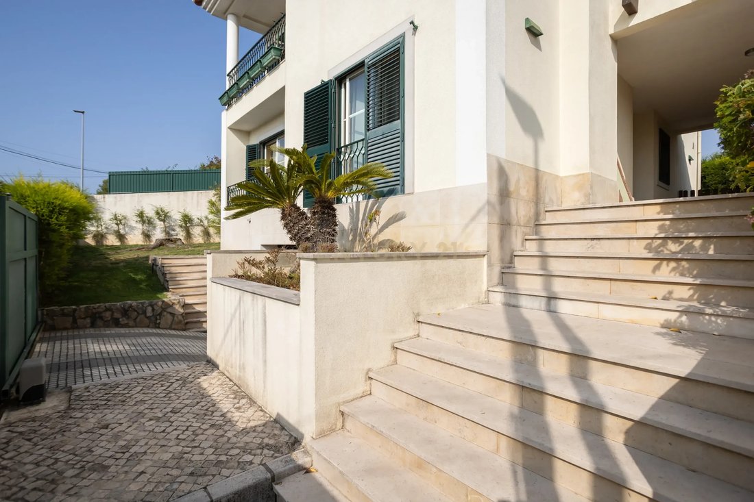 Villa in Oeiras e Sao Juliao da Barra, Paco de Arcos e Caxias, Lisbon, Portugal 2 - 17505803