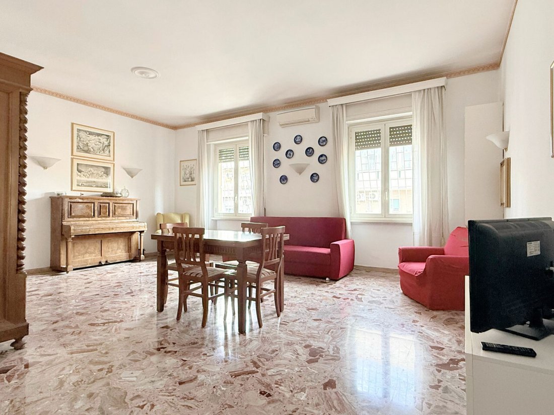 Apartment in San Giovanni - Re di Roma, Rome, Lazio 2 - 17506511