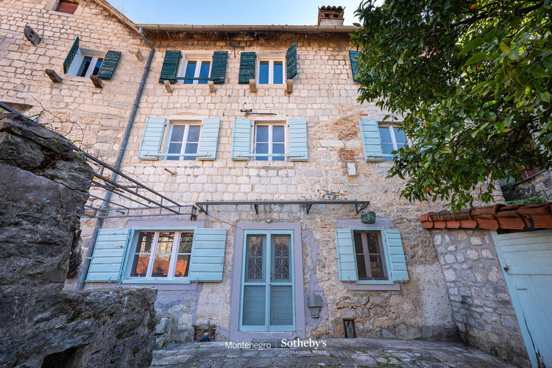 Apartment in Kotor, Kotor Municipality, Montenegro 4 - 17510657
