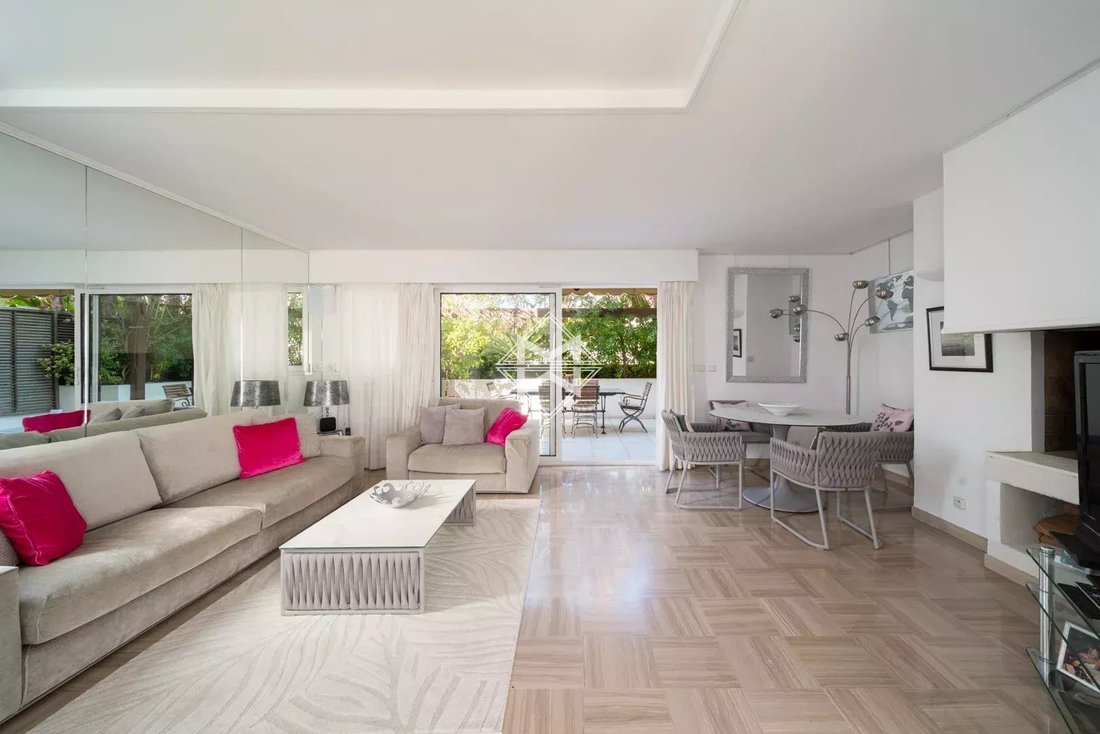Apartment in Cannes, Provence-Alpes-Côte d'Azur, France 3 - 17506226