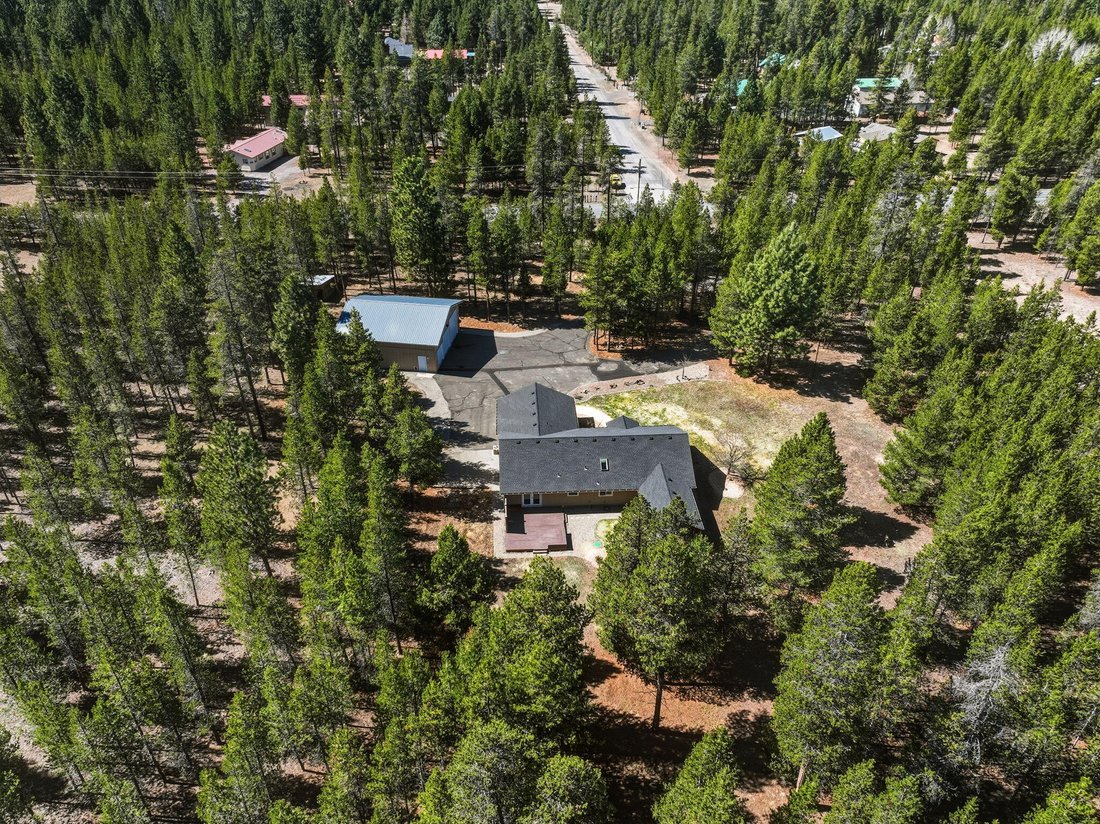 House in La Pine, Oregon, United States 5 - 17510368
