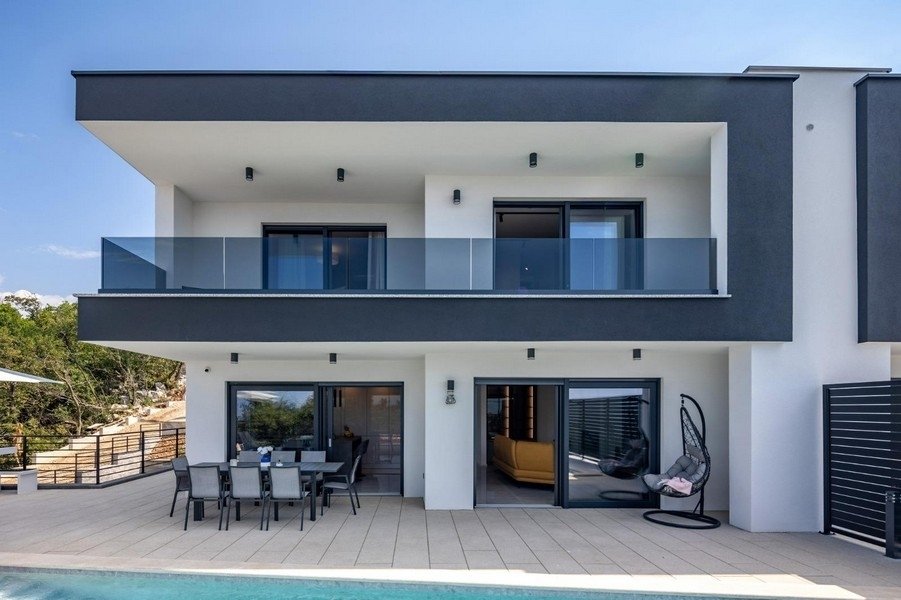 Villa in Grad Rijeka, Primorje-Gorski Kotar County, Croatia 1 - 17506159