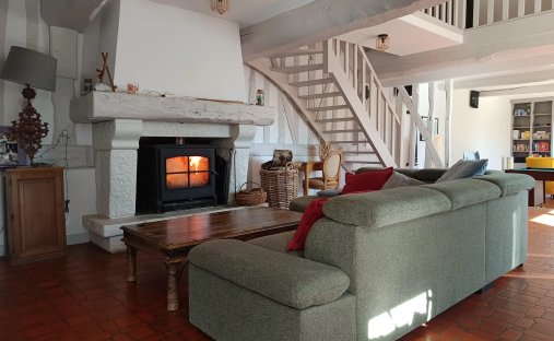 For Sale – Press House In A Peaceful Environment Near Pont L'evêque 14130