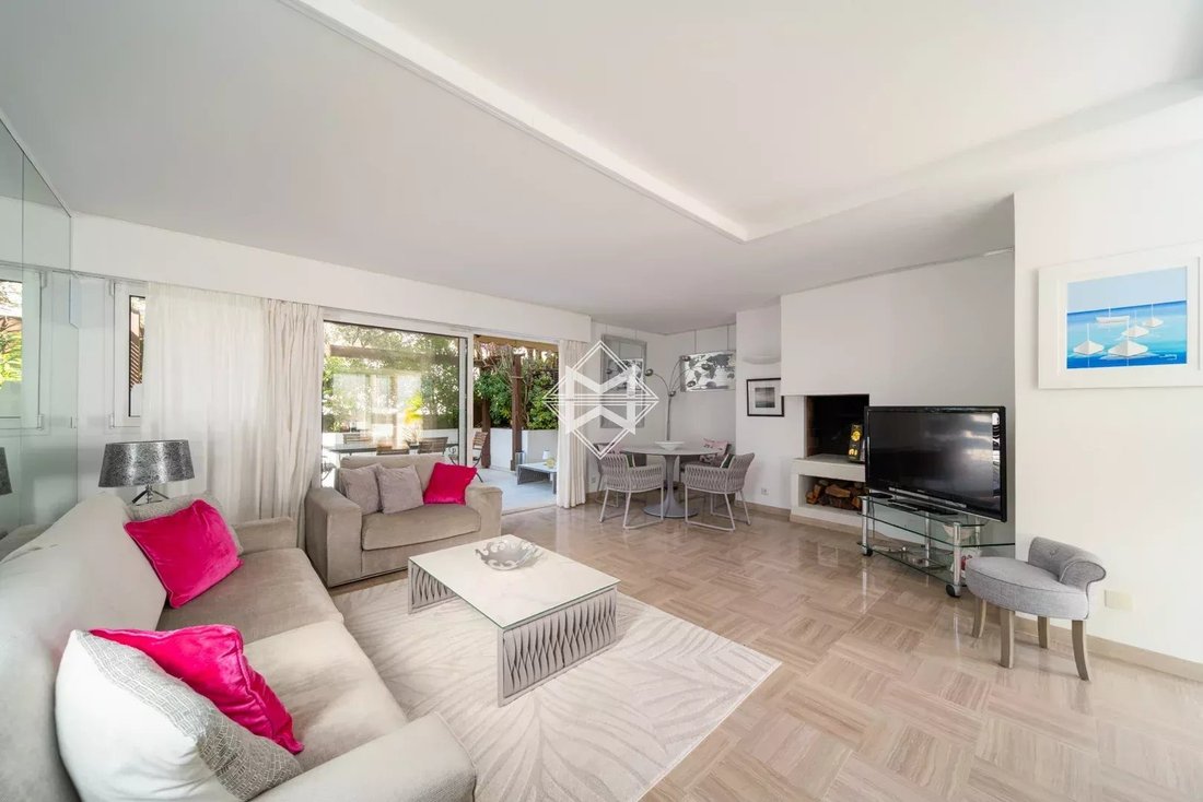 Apartment in Cannes, Provence-Alpes-Côte d'Azur, France 4 - 17506226