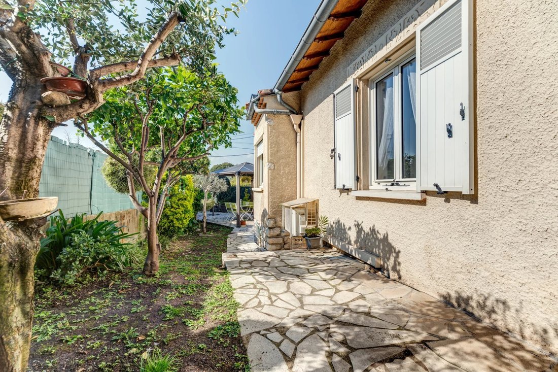 House in Mont Boron, Nice, Provence-Alpes-Côte d'Azur 2 - 17503304
