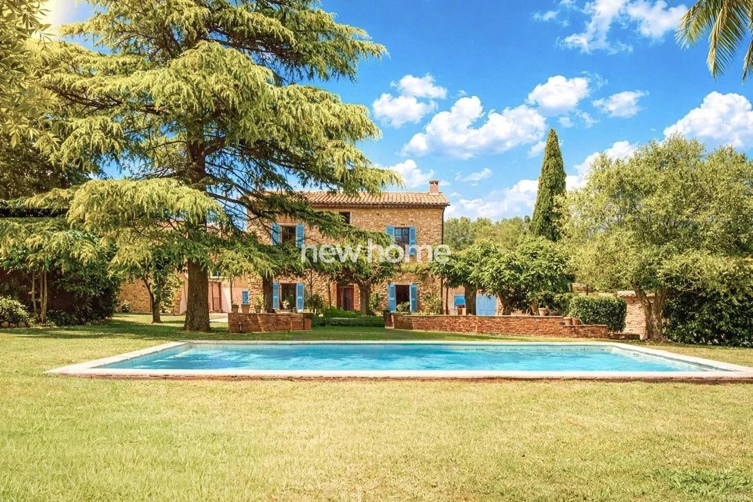 Country House in Le Cannet-des-Maures, Provence-Alpes-Côte d'Azur, France 1 - 17505339