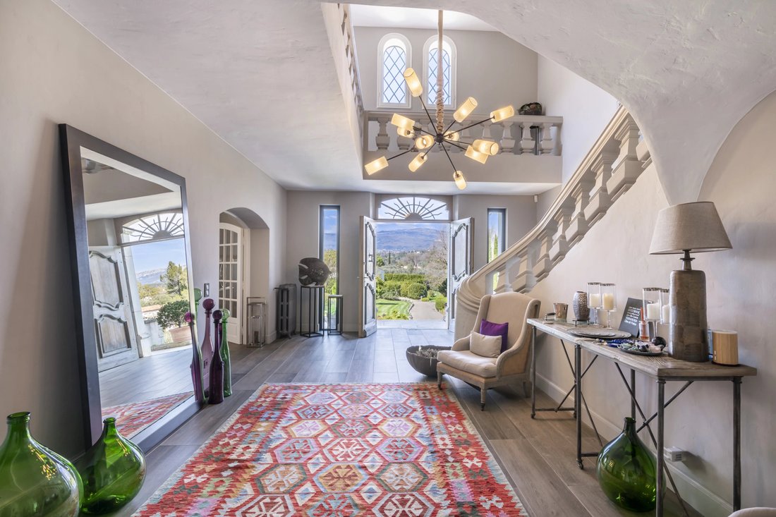 Villa in Valbonne, Provence-Alpes-Côte d'Azur, France 4 - 17503285