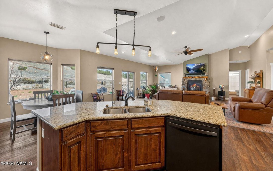House in Flagstaff, Arizona, United States 3 - 17508570