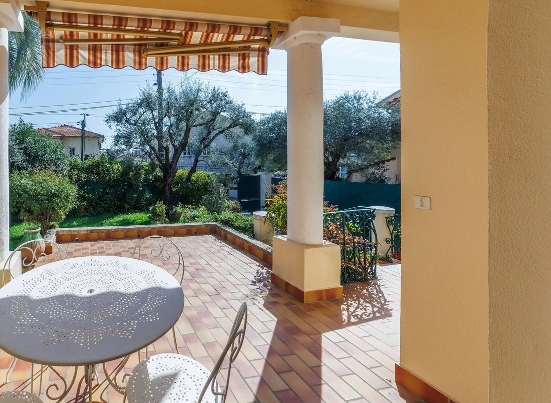 House in Juan les Pins-Gallice, Antibes, France 4 - 17459206