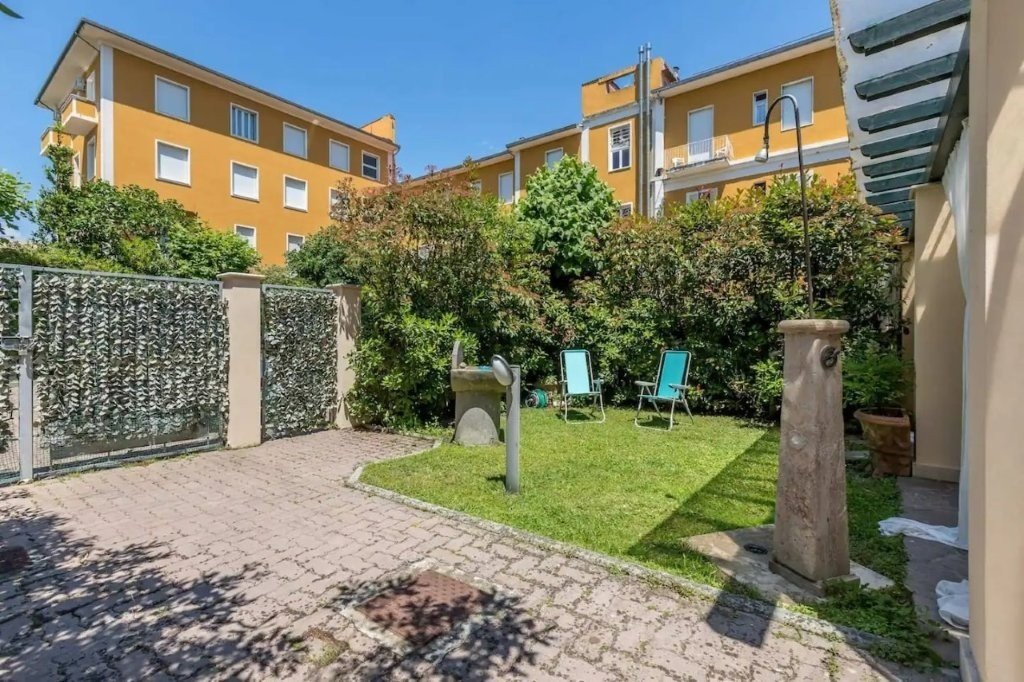 House in Pietrasanta, Tuscany, Italy 5 - 17504225