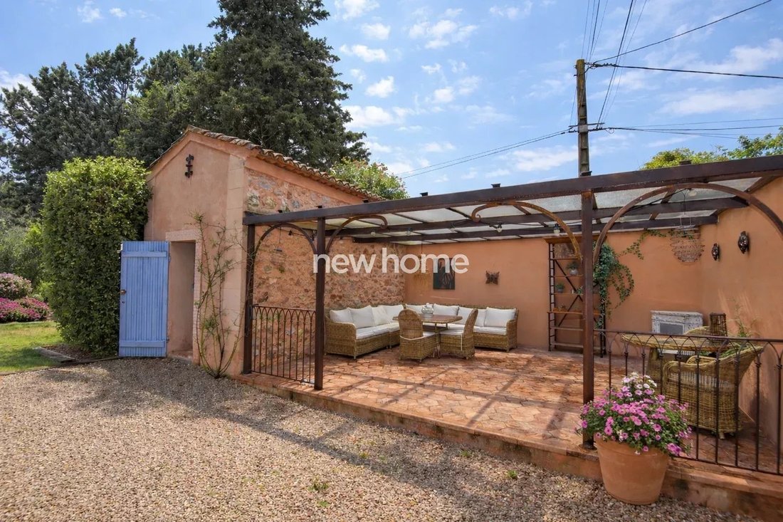 Country House in Le Cannet-des-Maures, Provence-Alpes-Côte d'Azur, France 4 - 17505339