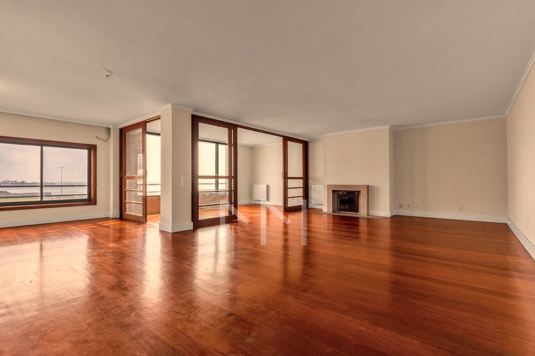 Apartment in Matosinhos e Leca da Palmeira, Porto District, Portugal 2 - 17503225