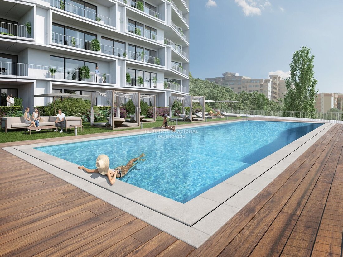 Apartamento en Algés, Distrito de Lisboa, Portugal 1 - 17510066
