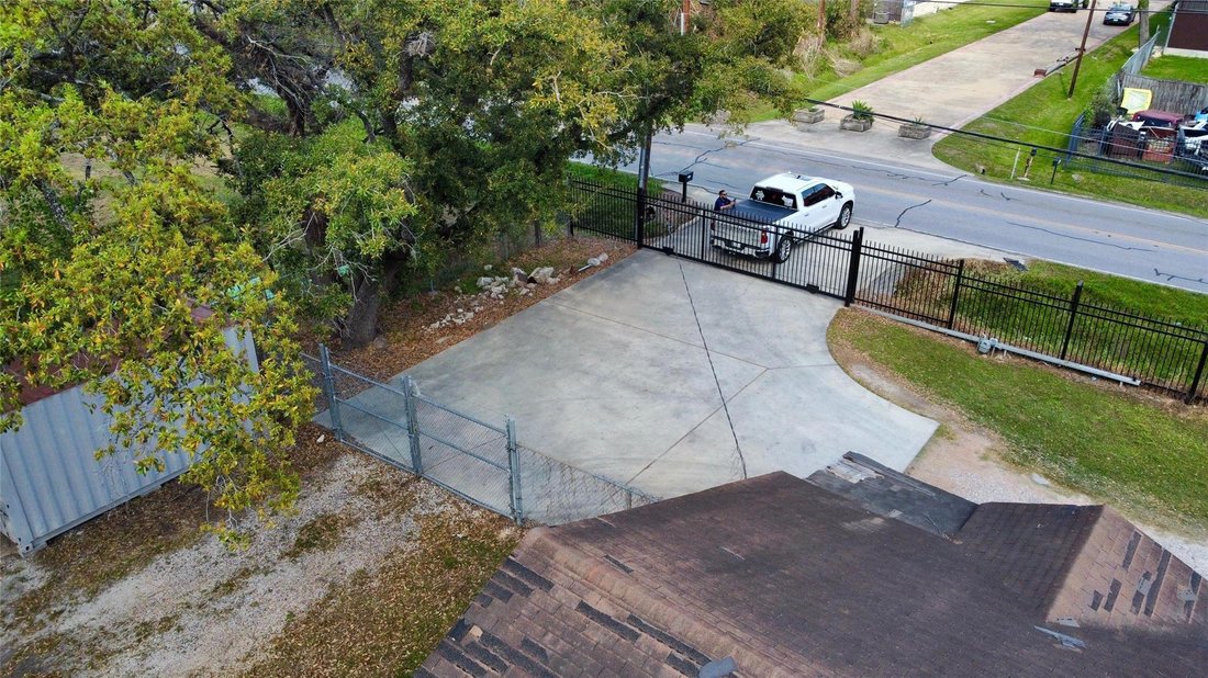 House in Houston, Texas, United States 3 - 17504629