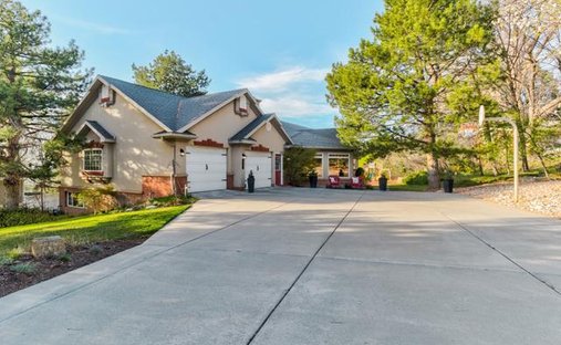 House in Bountiful, Utah, United States 1