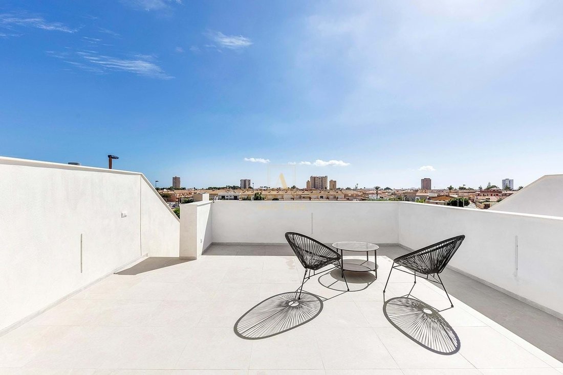 Villa in Los Alcazares, Región de Murcia, Spain 5 - 17510065