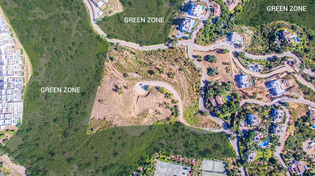 Land in Elviria-Cabopino, Marbella, Spain 5 - 17513023