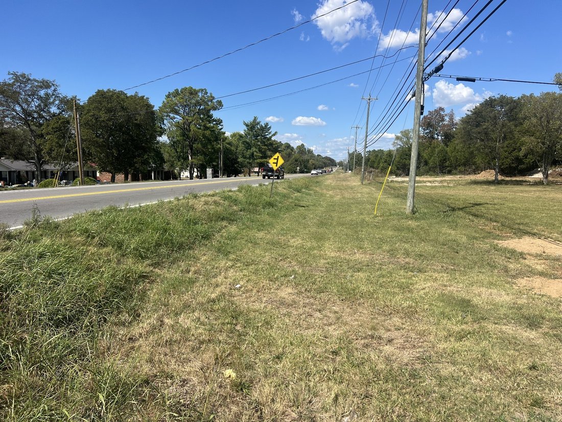 Lebanon, Tennessee, United States 2 - 17511936