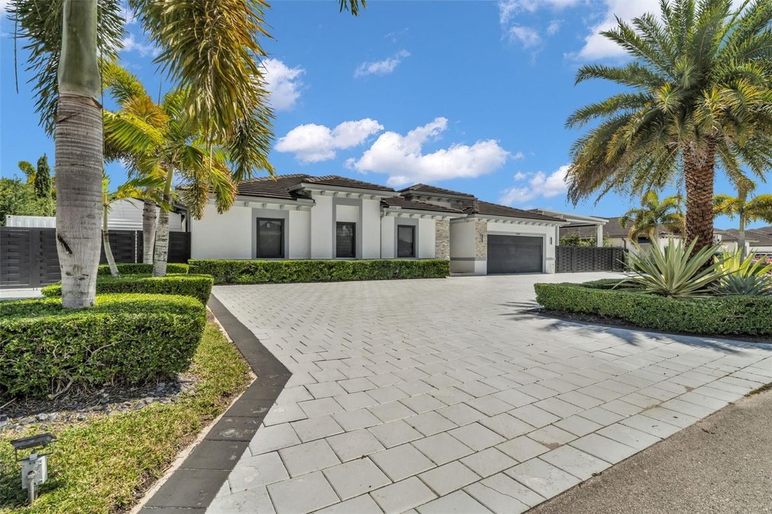 House in Miami, Florida, United States 3 - 17505114