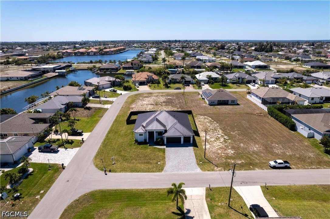 House in Cape Coral, Florida, United States 5 - 17504494