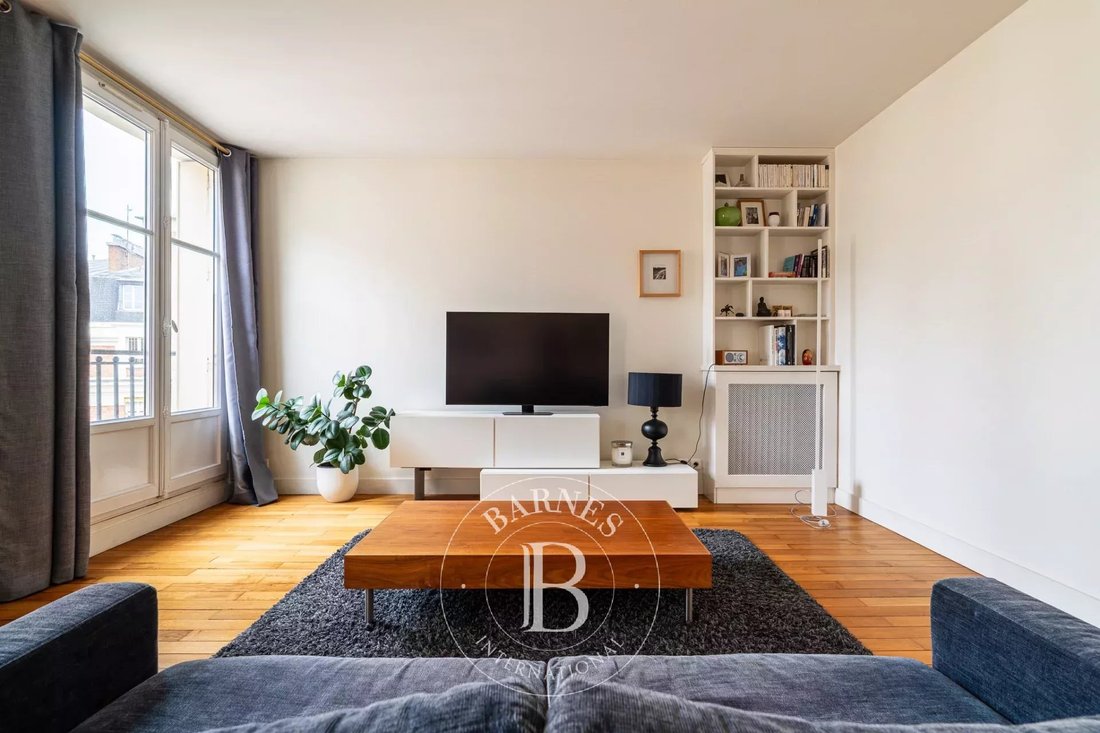 Apartment in Saint James-Général Koenig, Neuilly-sur-Seine, France 2 - 17503103