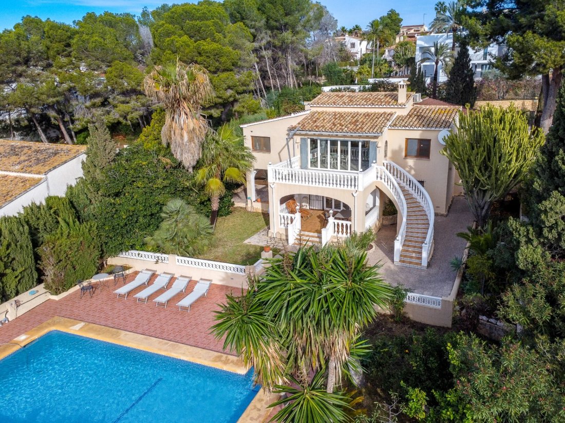 Villa in Moraira, Teulada, Valencian Community 1 - 17514740