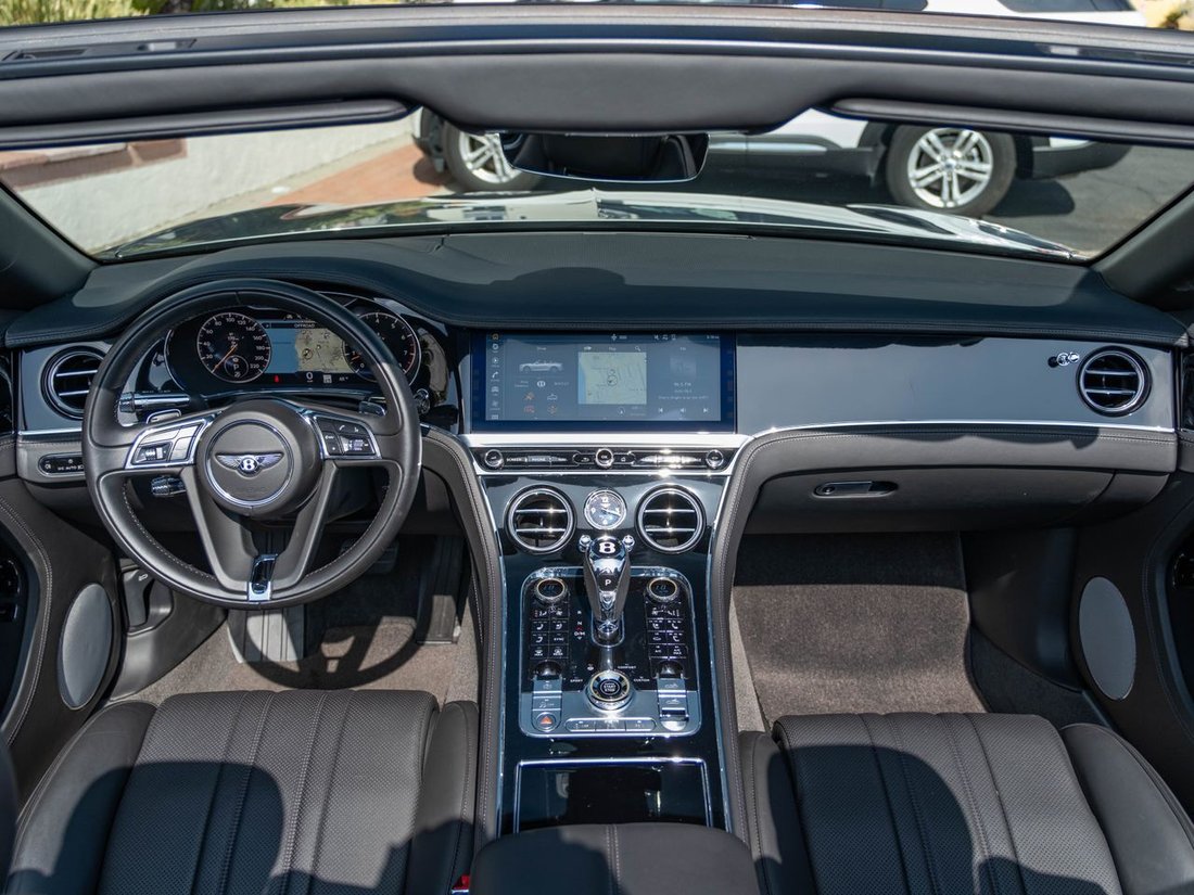 Cabriolet in La Jolla, CA, United States 4 - 17513053