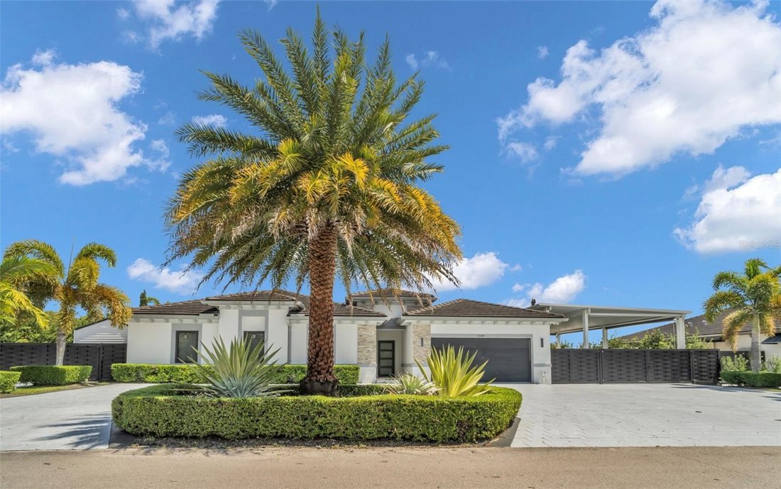 House in Miami, Florida, United States 1 - 17505114