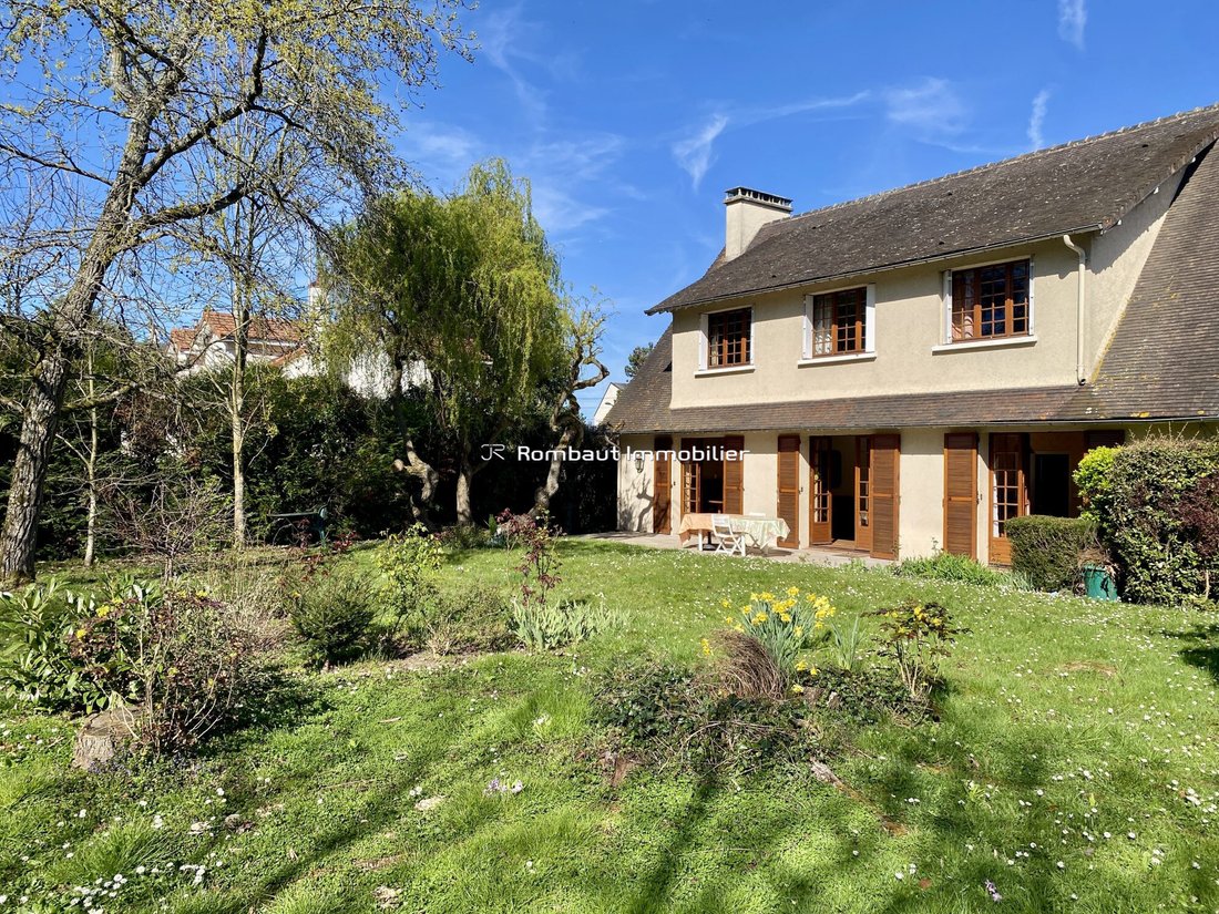 Casa en Centre Ville - Jonchère, Bougival, Francia 1 - 17512830
