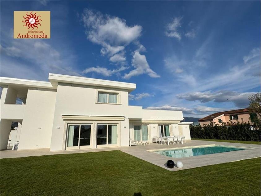Villa in Center, Forte dei Marmi, Tuscany 3 - 17504422