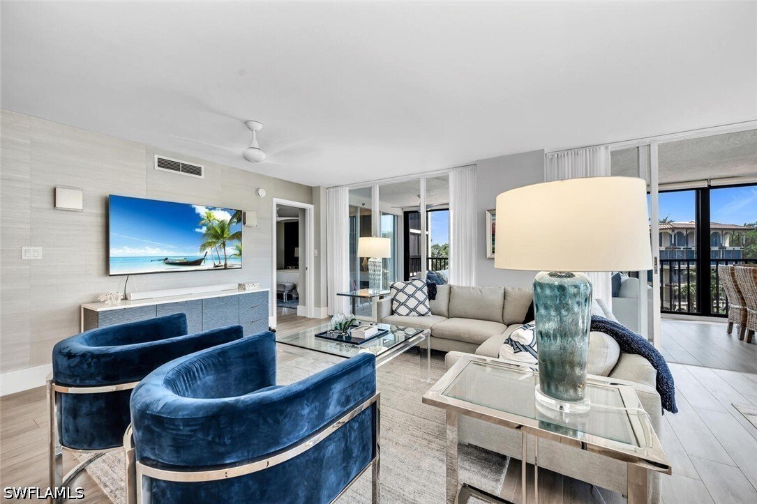 Condo in Naples, Florida, United States 5 - 17514082