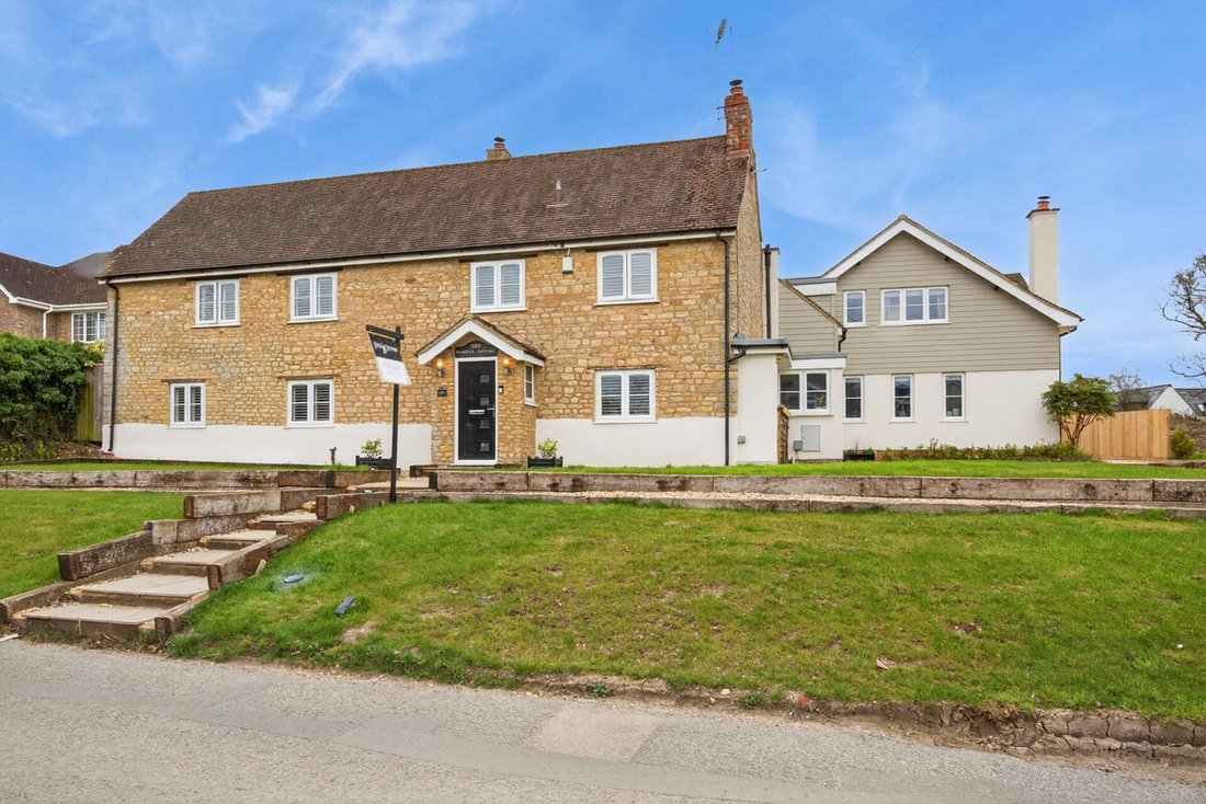 House in Silverstone, England 3 - 17508988