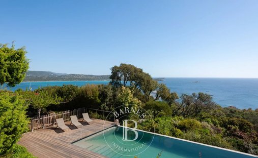 Villa in Lecci, Corsica, France 1