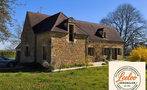 House in Sarlat-la-Canéda, Nouvelle-Aquitaine, France 1