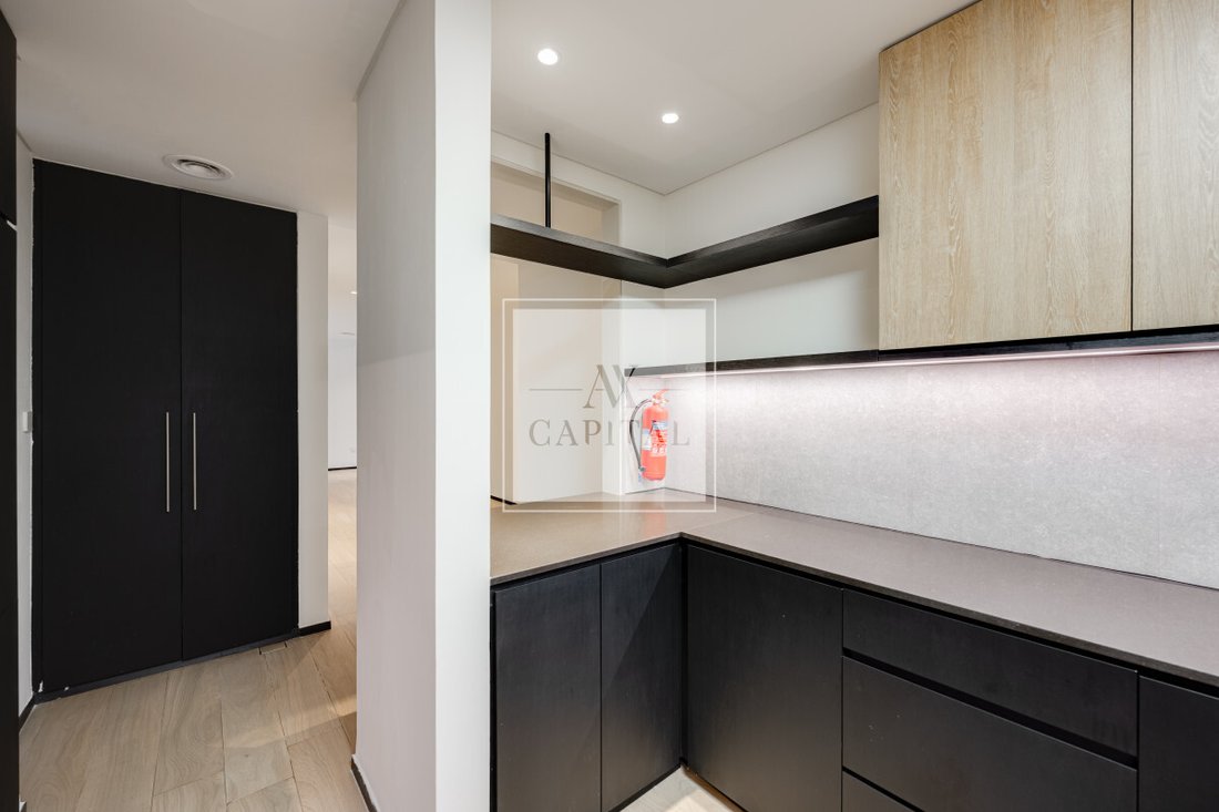 Apartment in Al Jaddaf, Dubai, United Arab Emirates 5 - 17502906