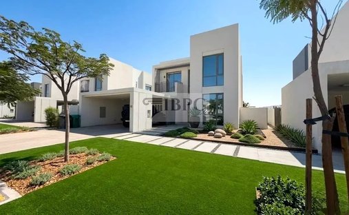 Villa in Dubai South Golf District, Dubai, United Arab Emirates 1