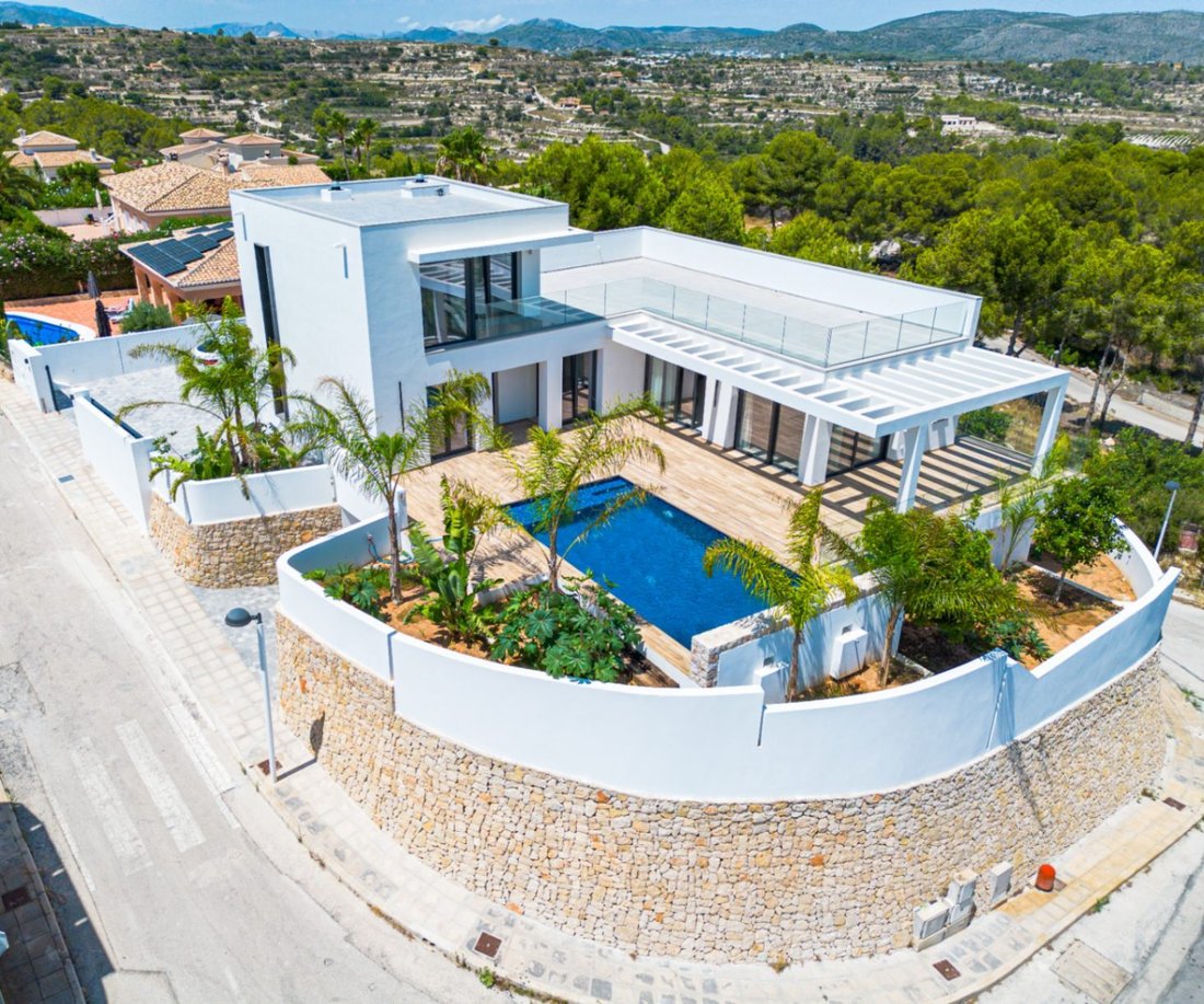 Villa in Moraira, Teulada, Valencian Community 1 - 17514730