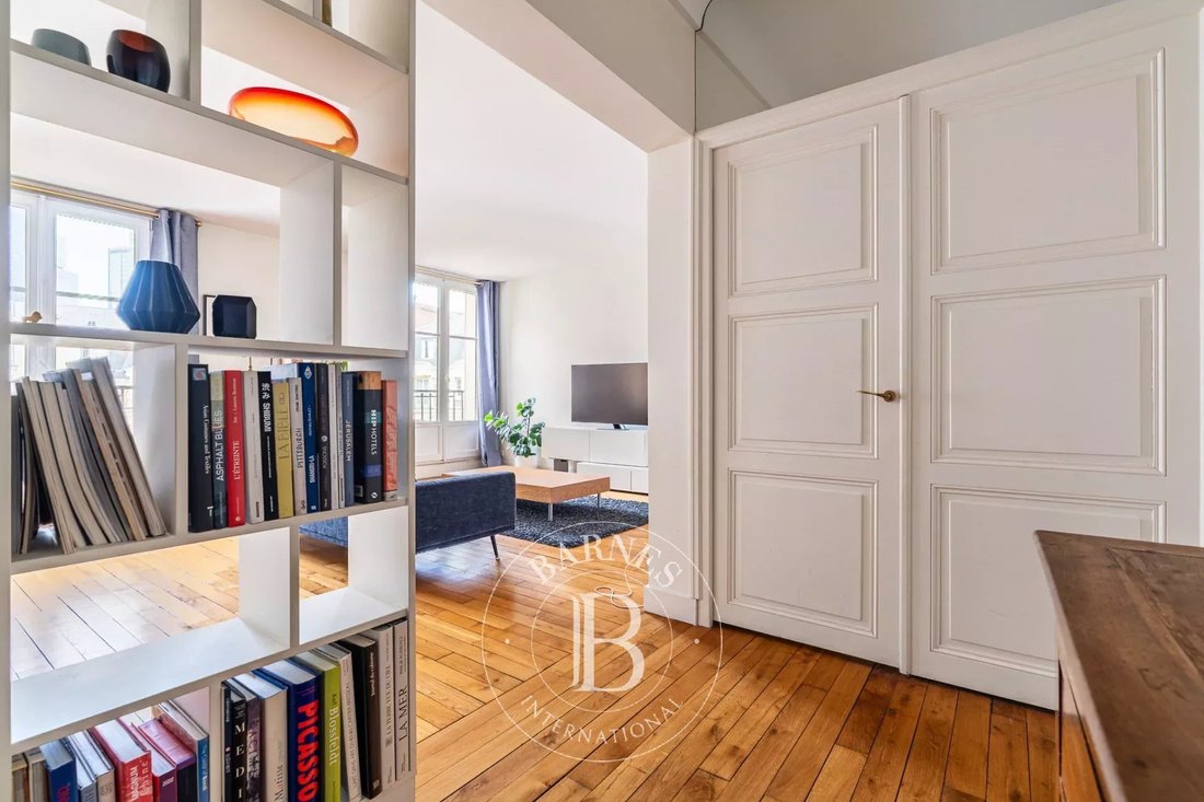 Apartment in Saint James-Général Koenig, Neuilly-sur-Seine, France 3 - 17503103