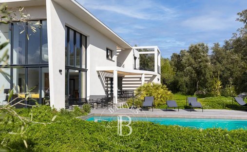 Villa in Porto-Vecchio, Corsica, France 1