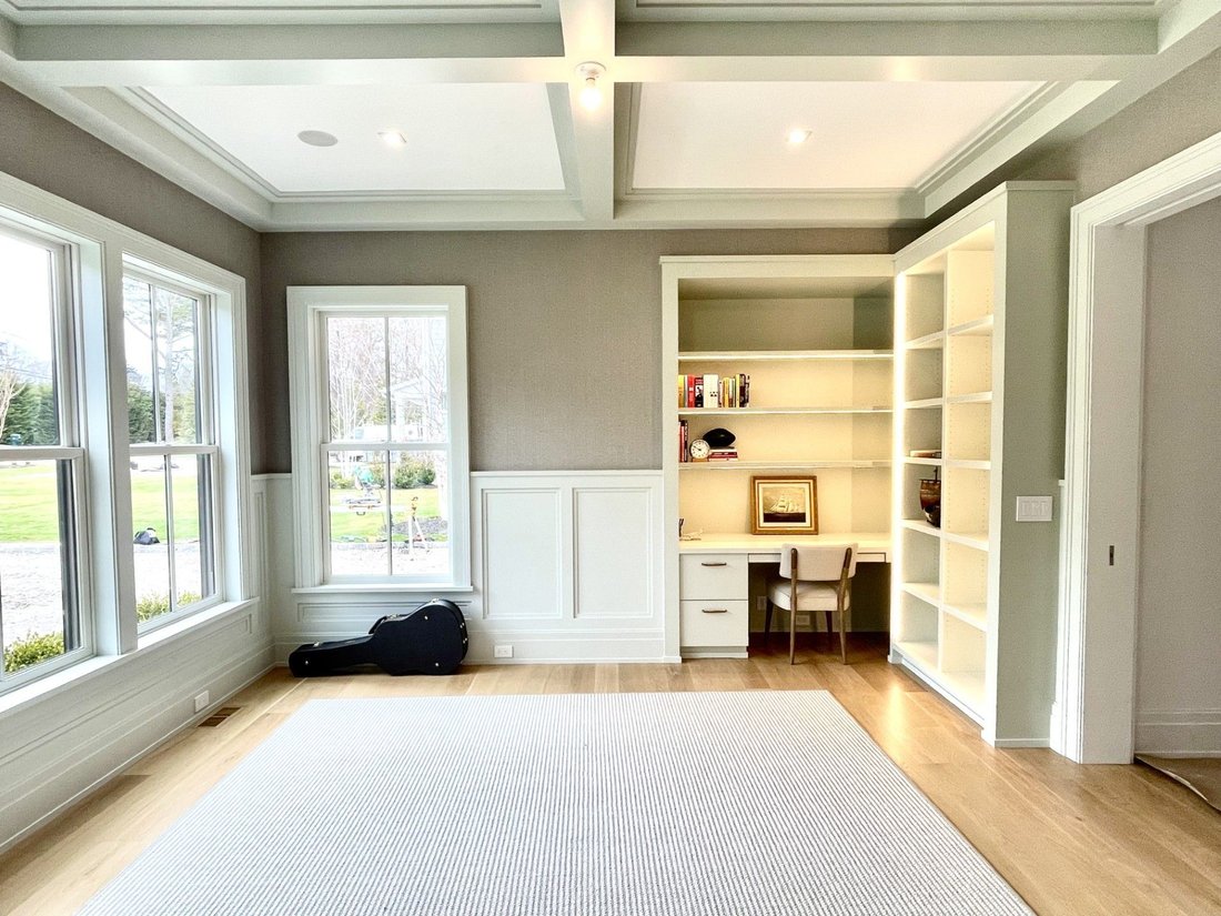 Southampton, New York, United States 5 - 17056855