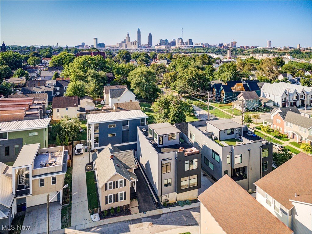 Townhouse in Cleveland, Ohio, United States 2 - 17505205