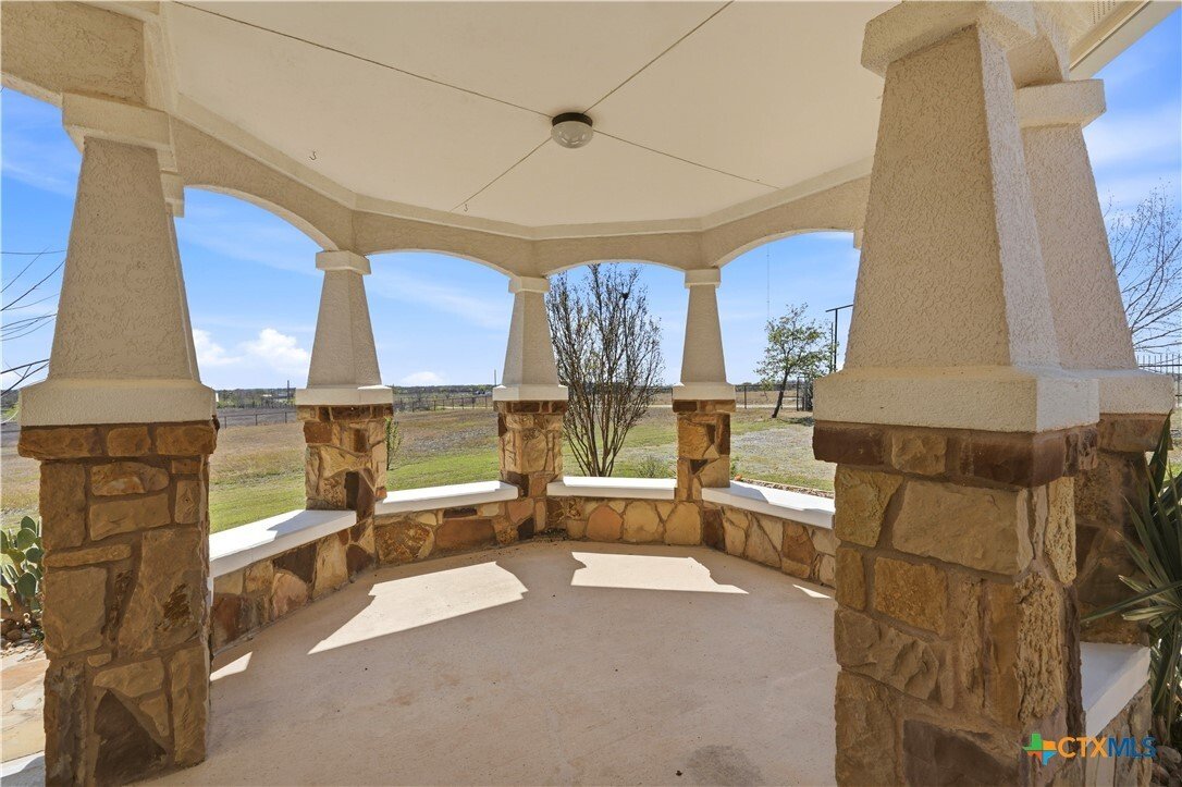 House in Lockhart, Texas, United States 3 - 17510329