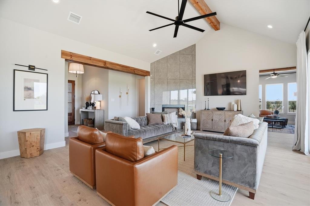 House in Granbury, Texas, United States 4 - 17504830