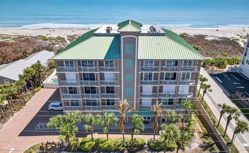 Condo in Cocoa Beach, Florida, United States 1