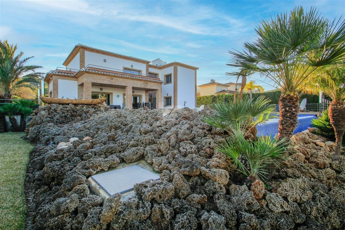 Villa in Xabia / Javea, Valencian Community, Spain 2 - 17514744