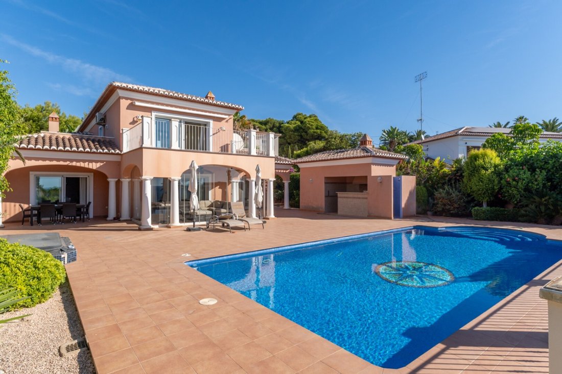 Villa in Moraira, Teulada, Valencian Community 1 - 17514444