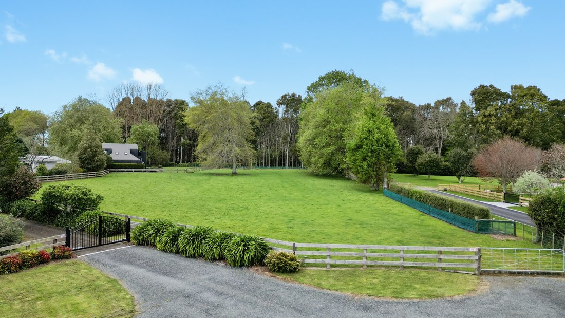 Hamilton, Waikato, New Zealand 1 - 16478001