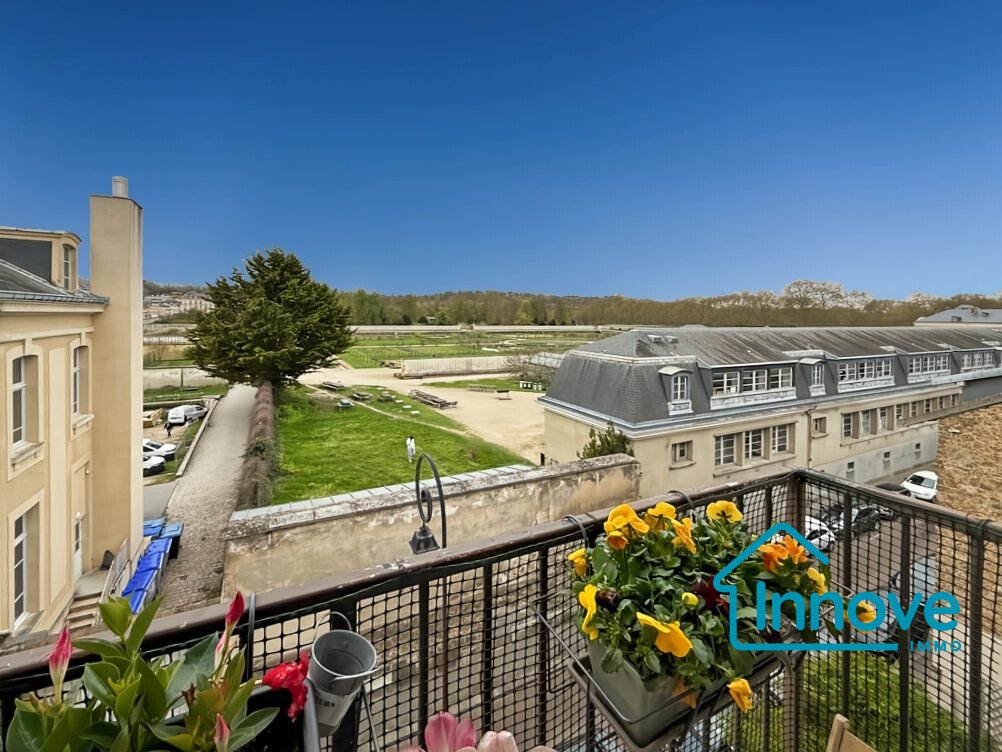 Apartment in Domaine National du Château, Versailles, France 1 - 17512860